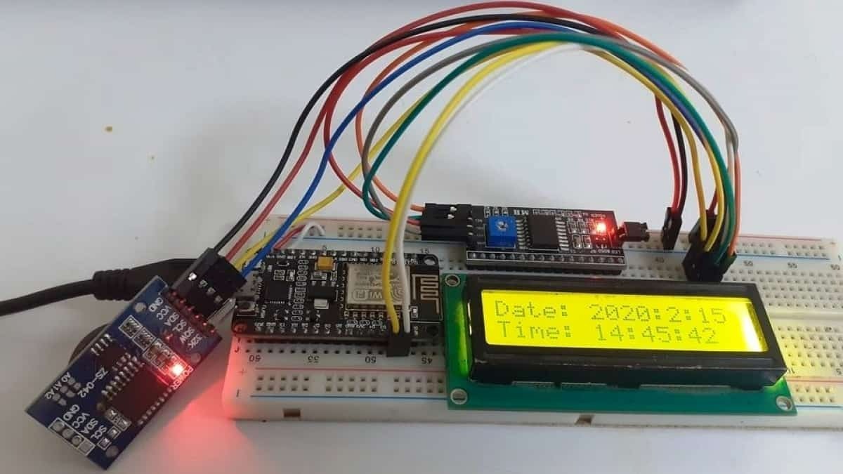 ESP8266 and DS3231 Based Real Time Clock (RTC) - source illustration from page 1216 ESP8266 and DS3231 Based Real Time Clock (RTC) - source illustration from page 1216