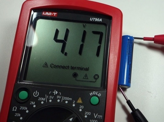 ESP8266 Voltage Regulator (LiPo and Li-ion Batteries) - source illustration from page 1068 ESP8266 Voltage Regulator (LiPo and Li-ion Batteries) - source illustration from page 1068